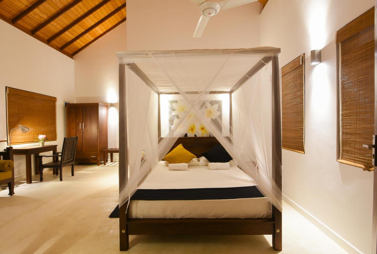 The Araliya Retreat Bed & Breakfast Калпития Екстериор снимка