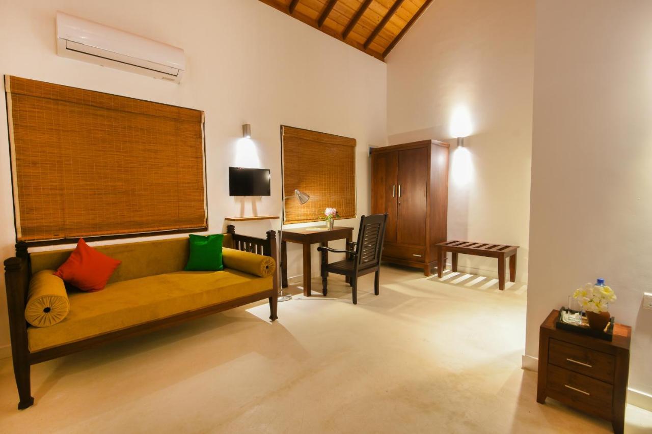 The Araliya Retreat Bed & Breakfast Калпития Екстериор снимка